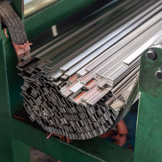 Section en acier inoxydable étiré à froid AISI 304